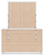Binterglen Full Panel Bed with Mirrored Dresser and Chest in White - PKG016612