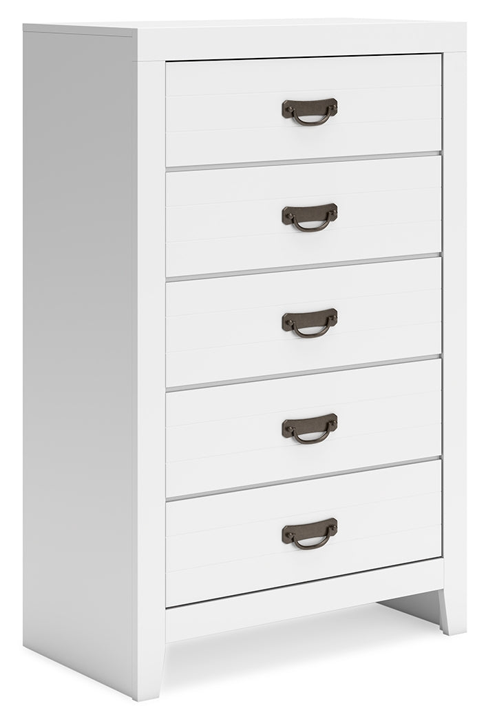 Binterglen Full Panel Bed with Mirrored Dresser and Chest in White - PKG016612