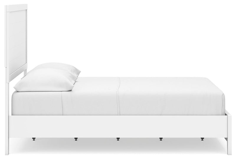 Binterglen White Full Panel Bed, Dresser, Chest and Nightstand - B427B17