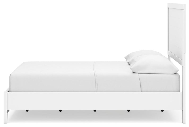 Binterglen White Full Panel Bed, Dresser, Chest and Nightstand - B427B17