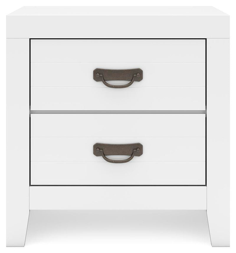 Binterglen White Full Panel Bed, Dresser, Chest and Nightstand - B427B17