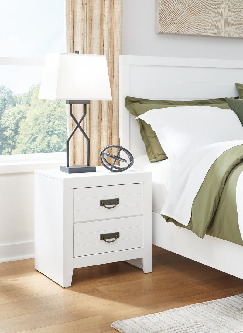 Binterglen White Full Panel Bed, Dresser, Chest and Nightstand - B427B17