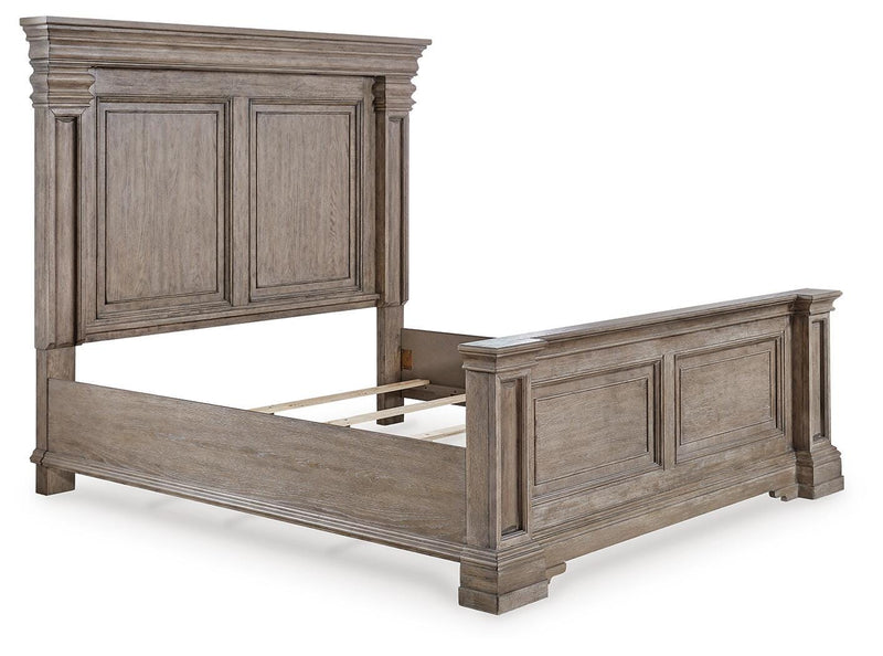 Blairhurst King Panel Bed and 2 Nightstands in Light Grayish Brown - PKG016999