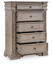 Blairhurst King Panel Bed, Dresser, Mirror and Chest in Light Grayish Brown - PKG017004