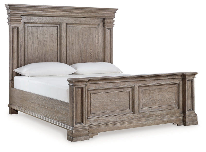 Blairhurst Queen Panel Bed with Dresser and Nightstand in Light Grayish Brown from Ashley - Luna Furniture