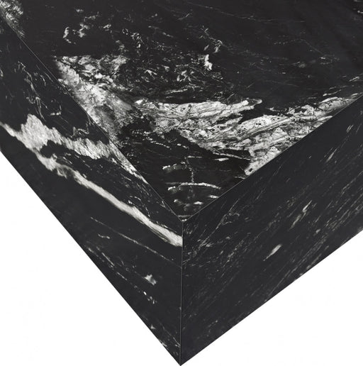 Bolzano Marble End Table in Black - 251Black-ET
