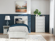 Bostwick Shoals Full Panel Bed, Dresser, Mirror, Chest and 2 Nightstands in White - PKG021565