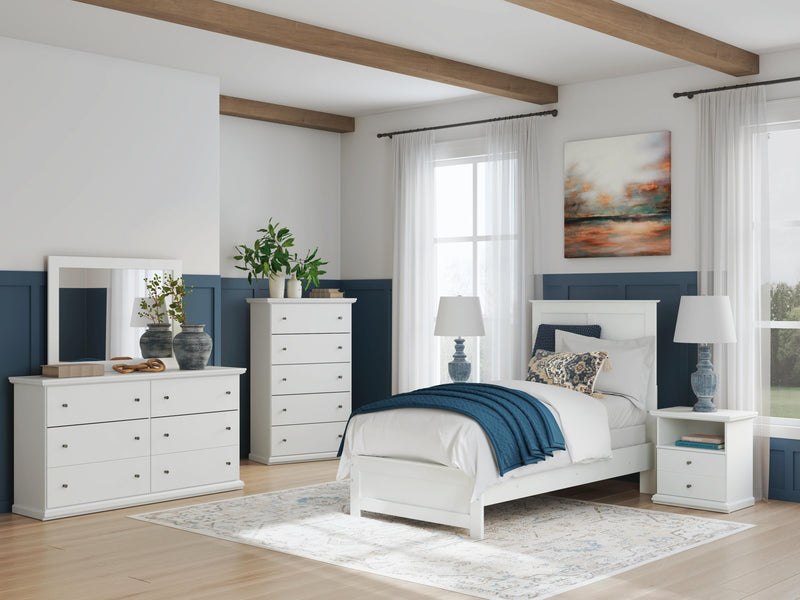 Bostwick Shoals Full Panel Bed, Dresser, Mirror, Chest and Nightstand in White - PKG021568