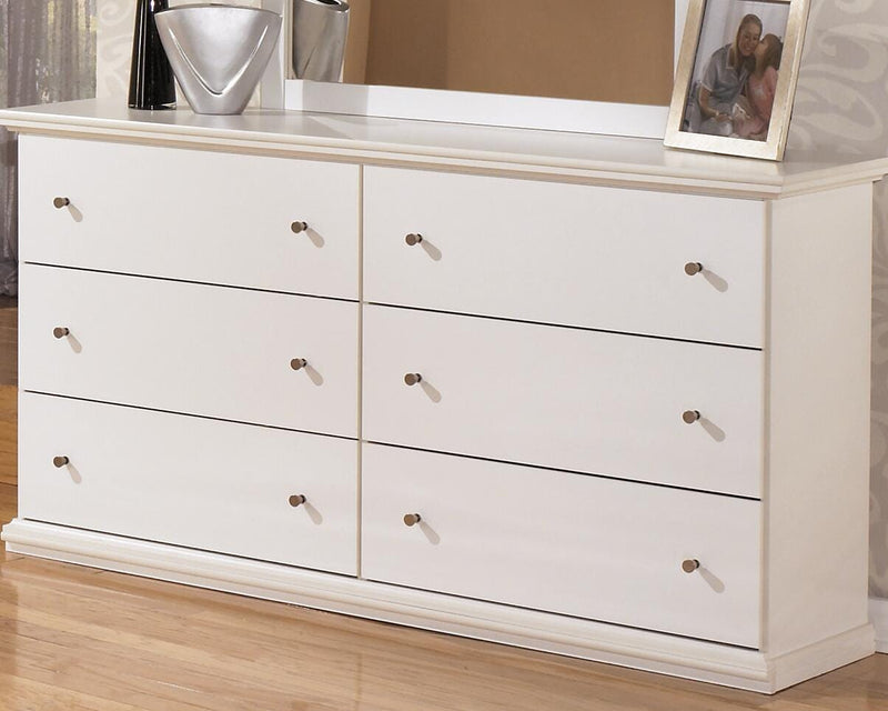 Bostwick Shoals King Panel Bed and Dresser in White - PKG021585
