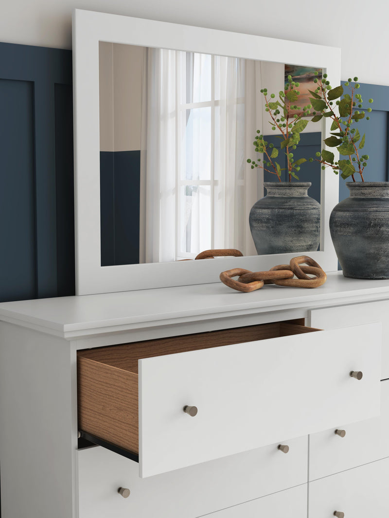 Bostwick Shoals King Panel Bed, Dresser and Mirror in White - PKG021579