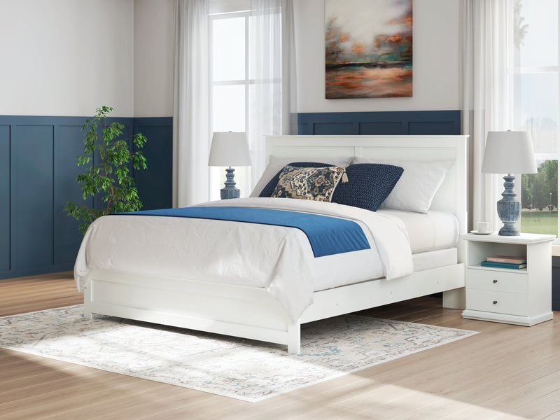 Bostwick Shoals King Panel Bed with Mirrored Dresser and Nightstand in White from Ashley - Luna Furniture