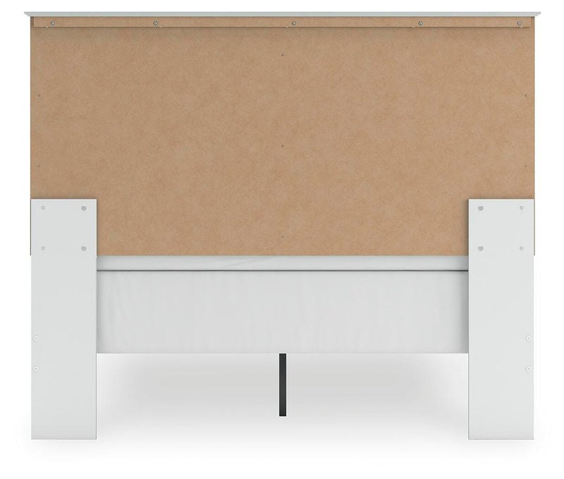 Bostwick Shoals Queen Panel Bed and Dresser in White - PKG021577