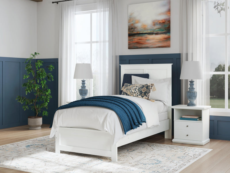Bostwick Shoals Twin Panel Bed, Dresser, Mirror and 2 Nightstands in White - PKG021556