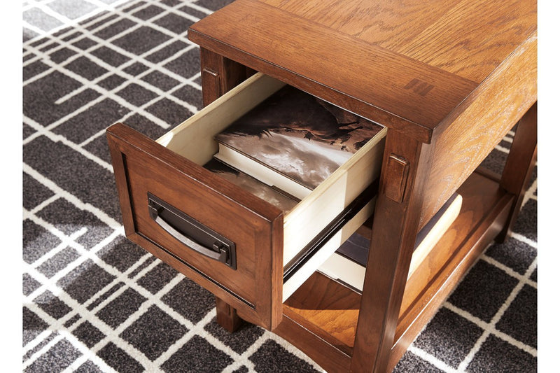 Breegin Brown Chairside End Table - Gate FurnitureEnd Table Chair Side