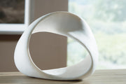 Brickmoore White Sculpture - A2000919