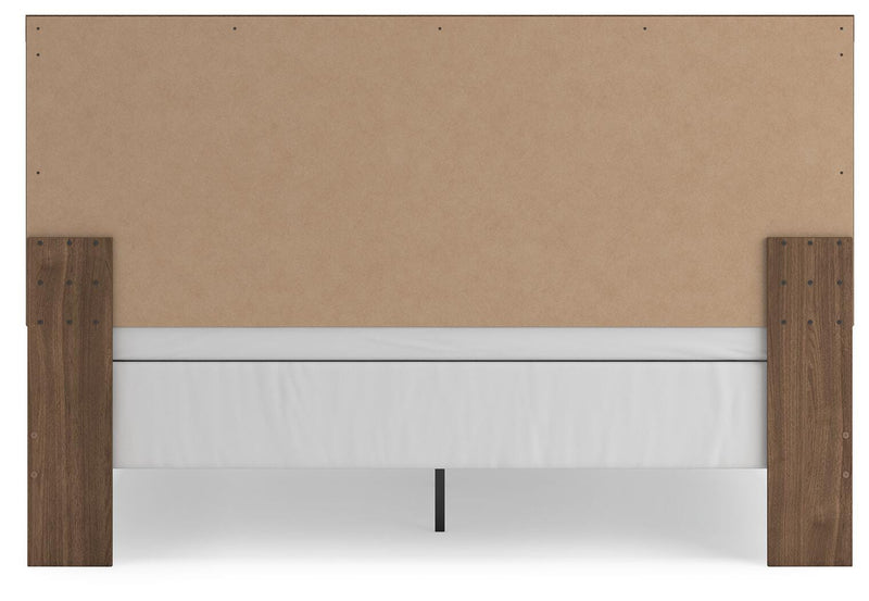 Broachmyn Auburn King Panel Bed - PCB1116B6