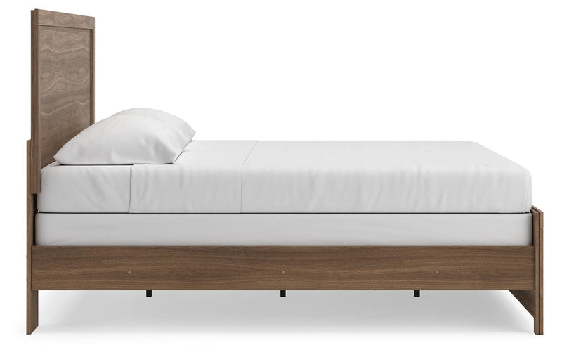 Broachmyn Auburn King Panel Bed - PCB1116B6
