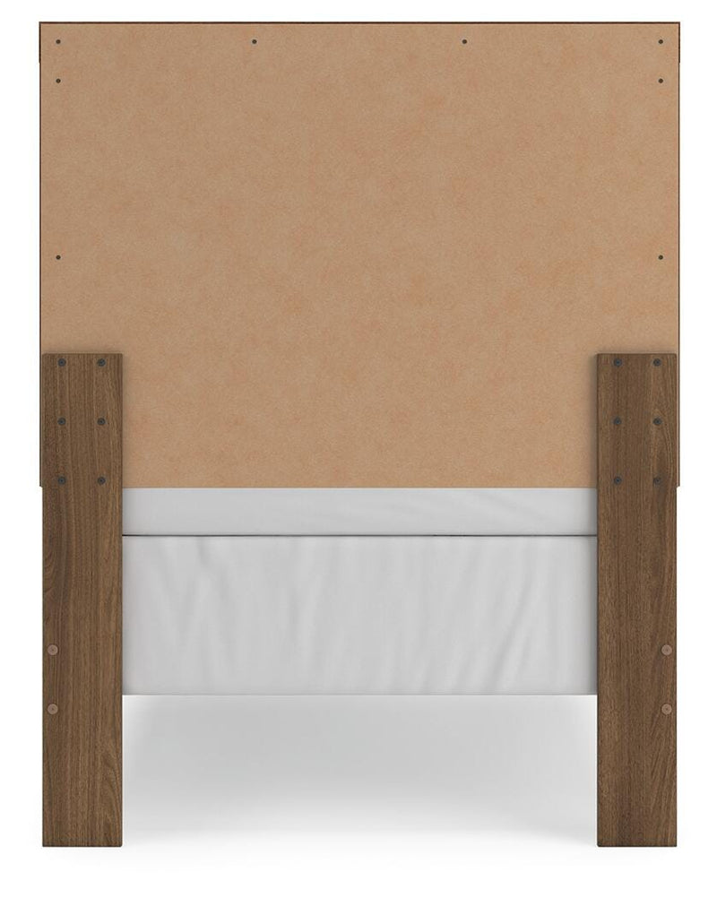 Broachmyn Auburn Twin Panel Bed - PCB1116B8