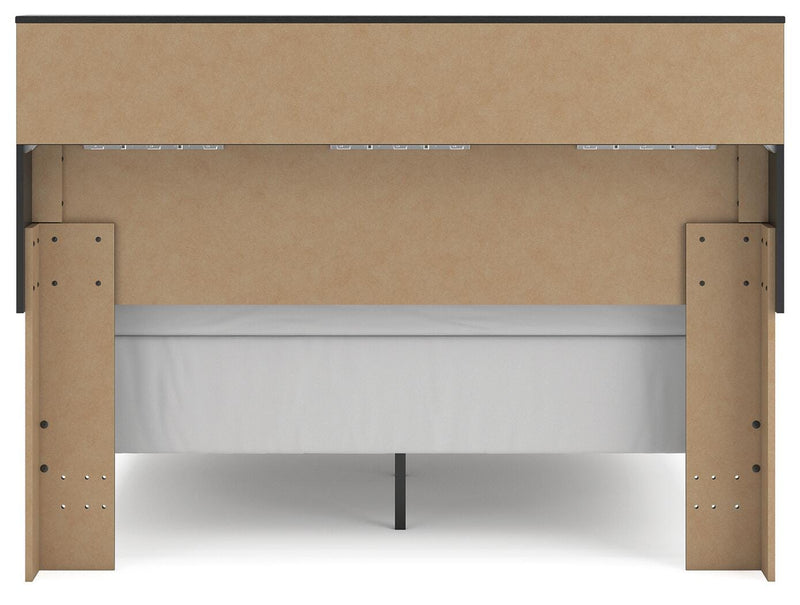 Broachmyn Queen Bookcase Bed, Dresser and Mirror - PCB1118B3