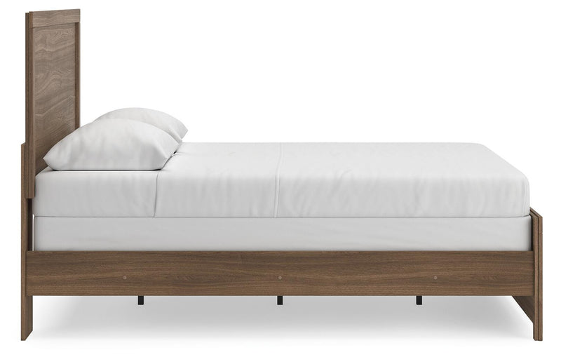 Broachmyn Queen Panel Bed, Dresser and Mirror - PCB1116B3