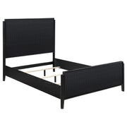 Brookmead 4-piece Queen Bedroom Set Black - 224711Q-S4