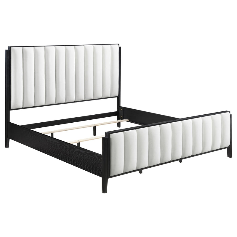 Brookmead 4-piece Upholstered Eastern King Bedroom Set Black - 224710KE-S4