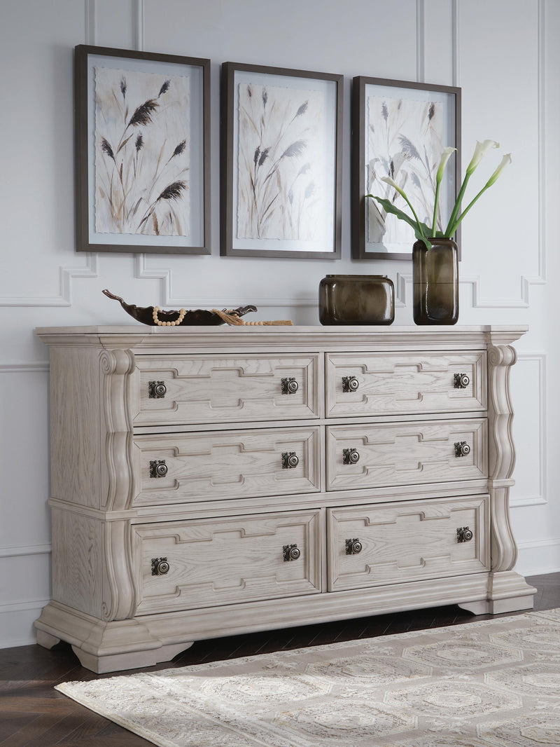 Bruchandi Antique White Dresser - PCB948-31