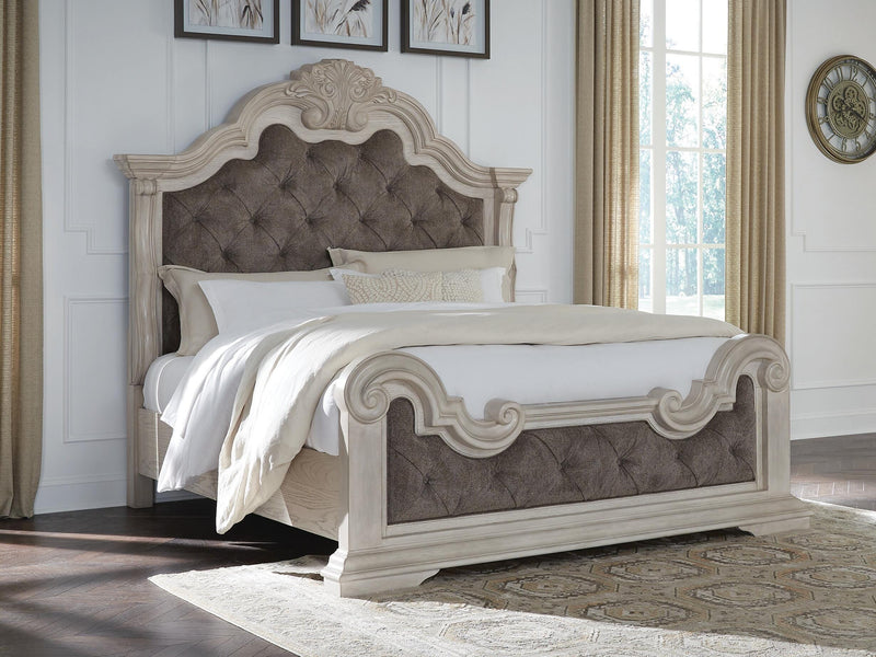 Bruchandi Antique White King Upholstered Panel Bed - PCB948B4