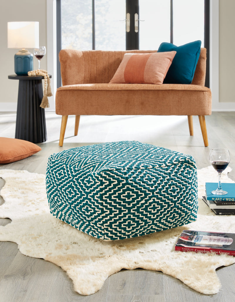 Brynnsen Teal/Ivory Pouf - A1001055