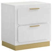 Caraway 4-piece Eastern King Bedroom Set White - 224771KE-S4