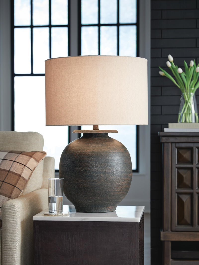 Carlenbury Antique Brown Table Lamp - L207574