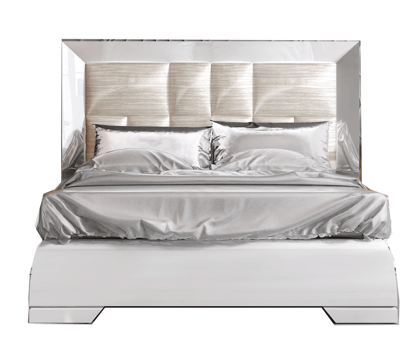 Carmen White Ks Bed - i43251