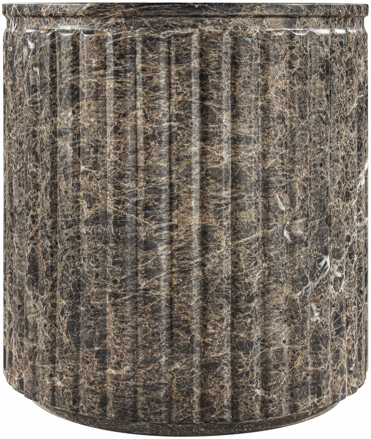 Catania Concrete Indoor/Outdoor End Table in Brown - 874Brown-ET