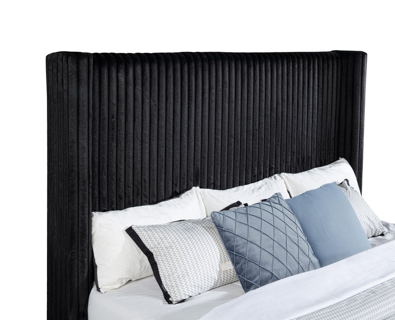 Centergrove Upholstered Eastern King Wingback TV Bed Black - 315945KE