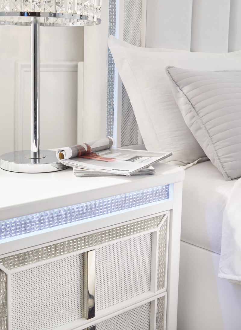 Chalanna King Upholstered Storage Bed with Mirrored Dresser and 2 Nightstands in White from Ashley - Luna Furniture