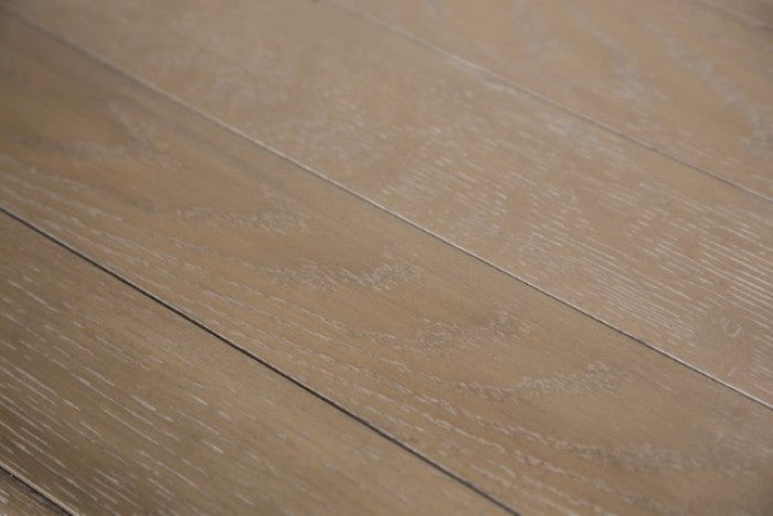 Chesapeake Light White Wash Dining Table - FM39000AK-T