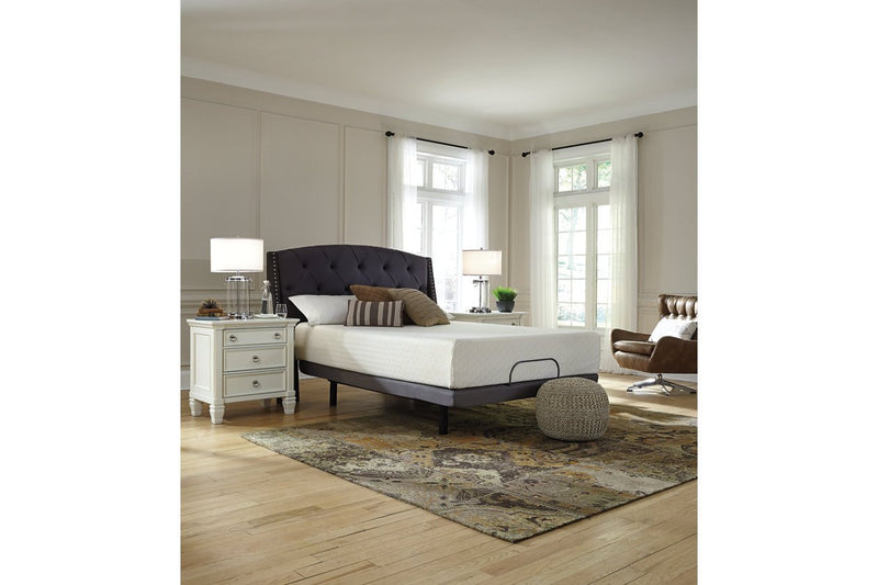 Chime 12 Inch Memory Foam White Queen Mattress in a Box - Gate FurnitureQueen Mattress