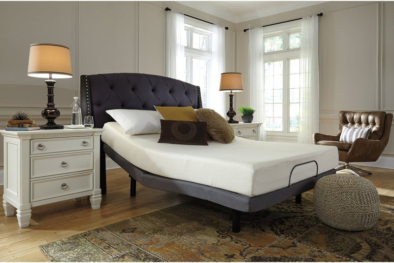 Chime 8 Inch Memory Foam White Queen Mattress in a Box - Gate FurnitureQueen Mattress