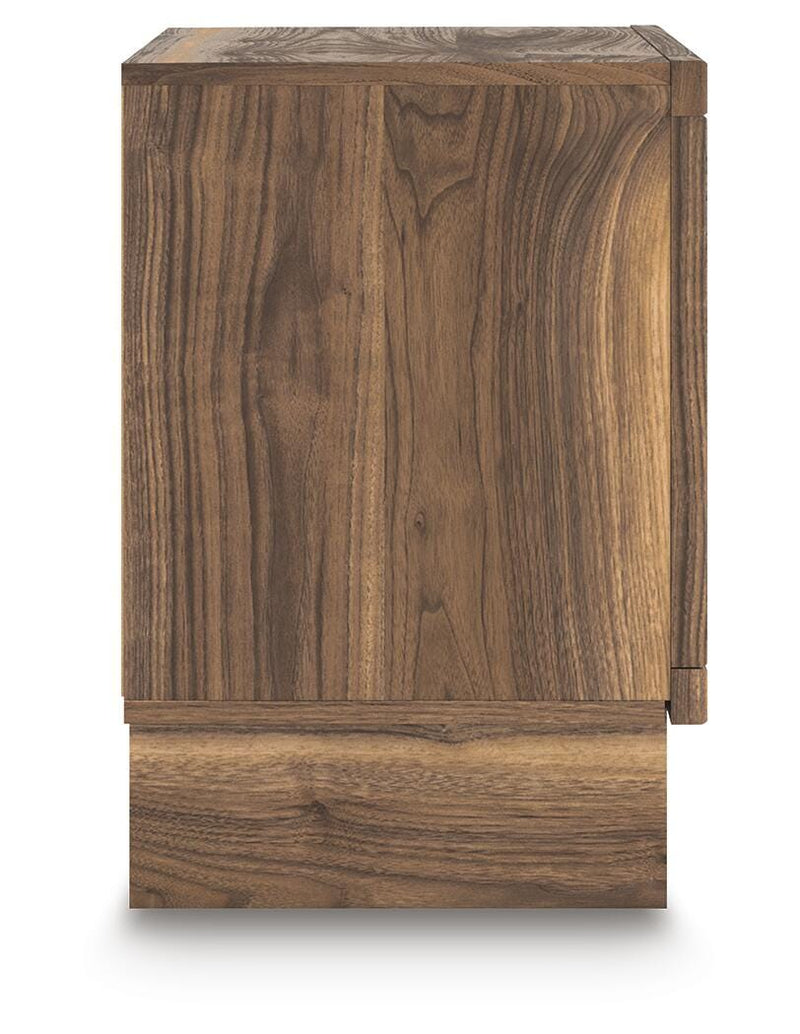 Chirason Brown Nightstand - PCB3367-92