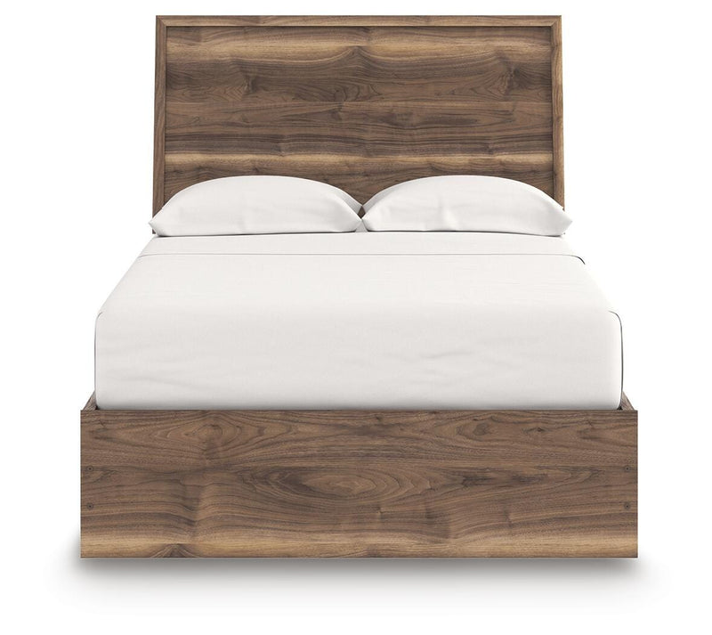 Chirason Full Panel Storage Bed, Dresser and Mirror - PCB3367B32