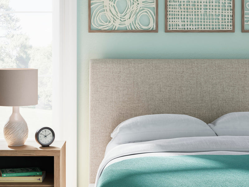 Cielden Full Upholstered Bed with Roll Slats, Chest and  Nightstand in Soft Gray - PKG022897