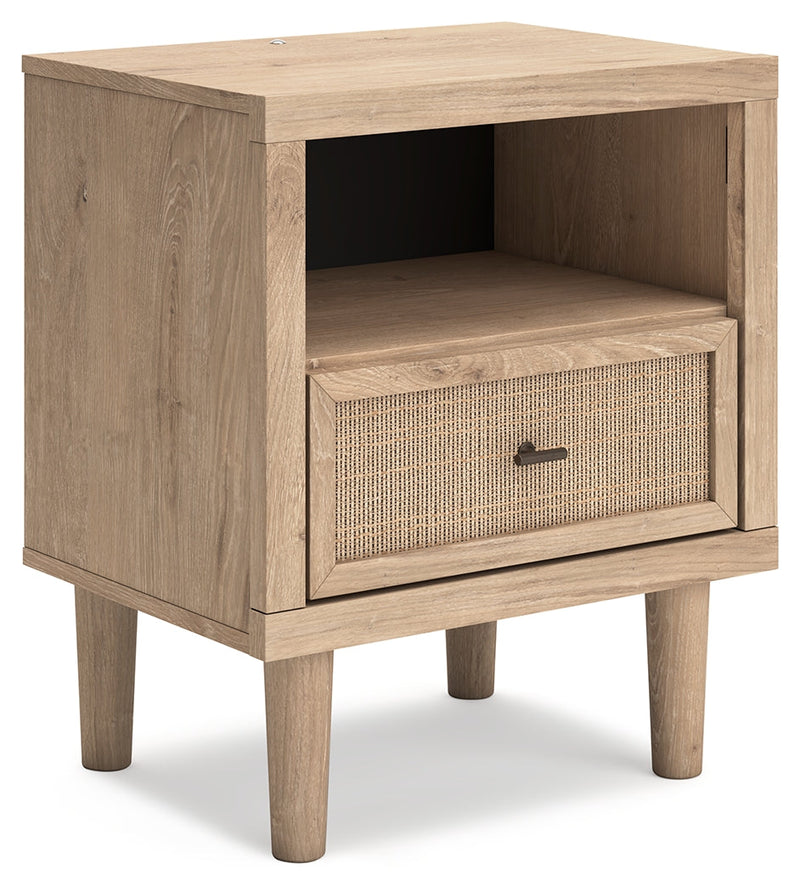 Cielden King Panel Bed with 2 Nightstands in Two-tone - PKG018922
