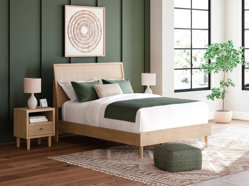 Cielden Queen Panel Bed with Dresser and 2 Nightstands in Two-tone - PKG018917
