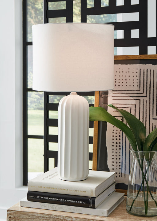 Clarkland Table Lamp (Set of 2) - Gate FurnitureTable Lamp