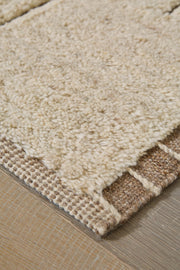 Clayman Beige/Brown Medium Rug - R408342