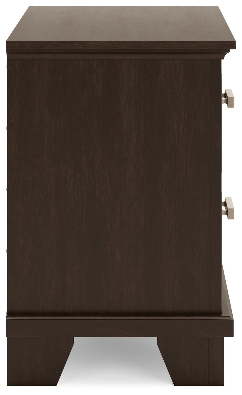 Covetown Dark Brown Full Panel Bed, Chest and Nightstand - B441B16