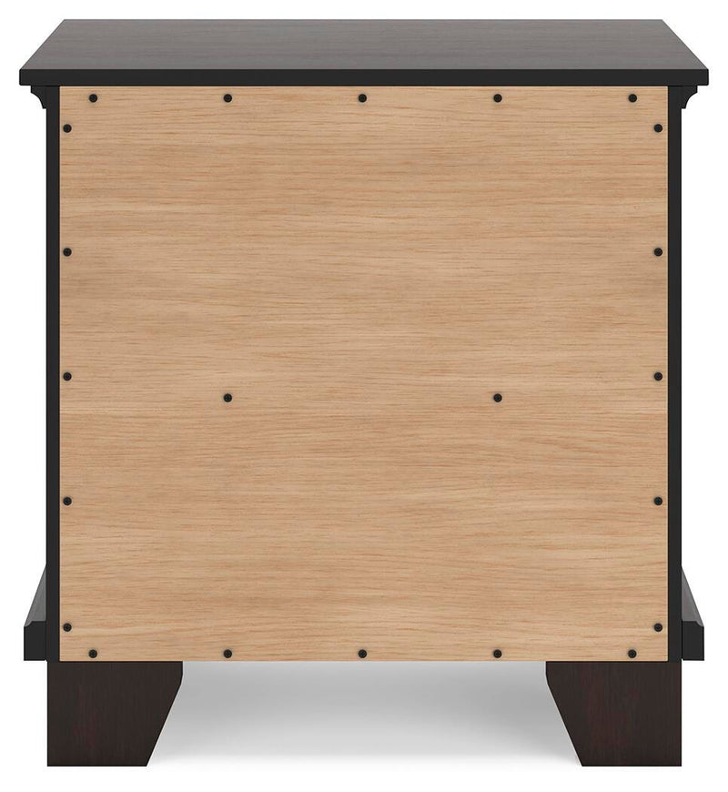 Covetown Dark Brown Full Panel Bed, Chest and Nightstand - B441B16