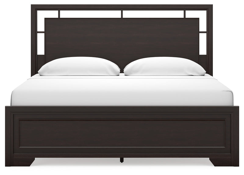 Covetown King Panel Bed with 2 Nightstands in Dark Brown from Ashley - Luna Furniture