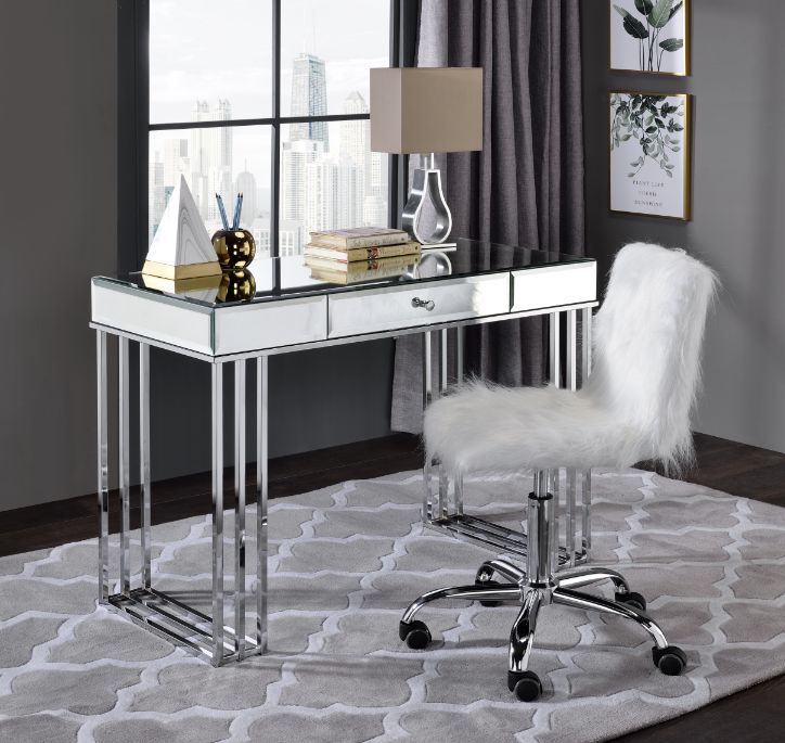 Critter Writing Desk - 92979