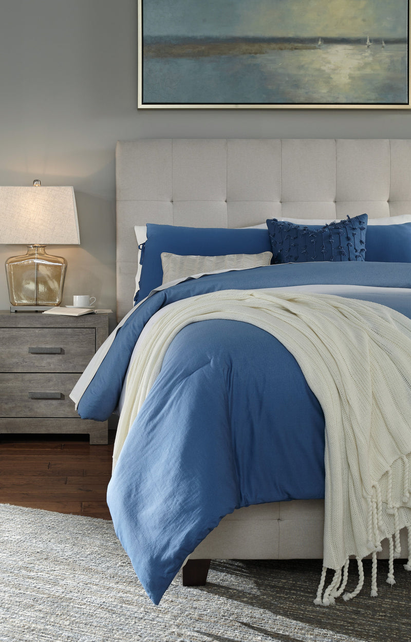 Culverbach Gray Upholstered Panel Bedroom Set - Gate FurnitureBedroom Set